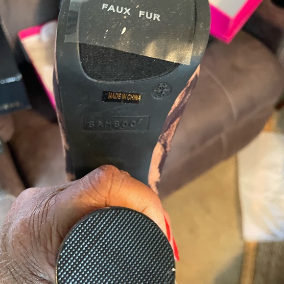 Bamboo - Picture 5 of 10